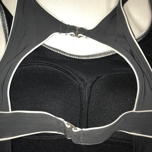 Reebok One Piece Bathing Suit - Picture 3 of 4